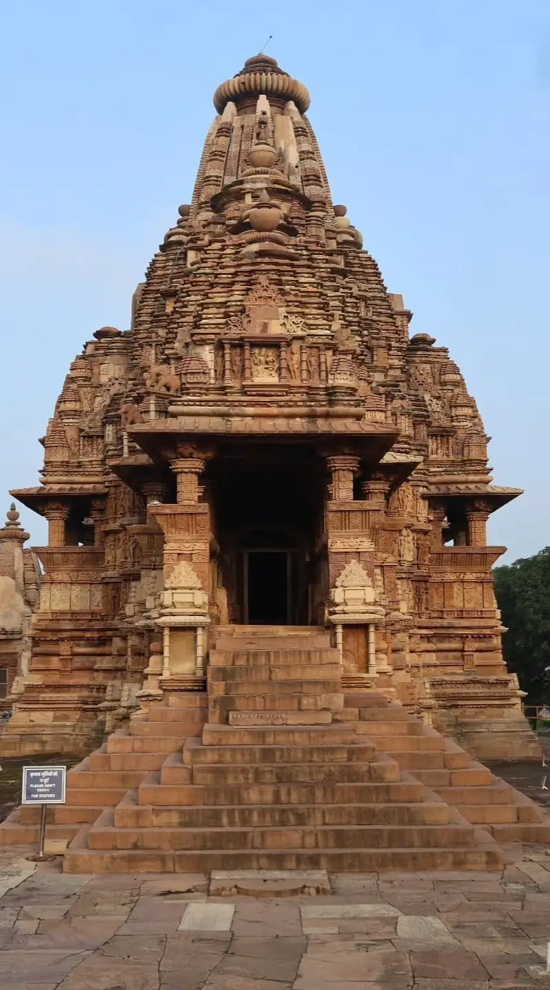 Khajuraho Temple Tour Package
