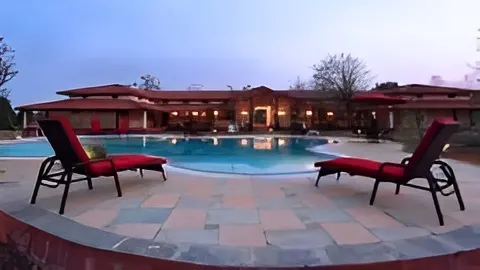 Kanha Tiger safari Resort